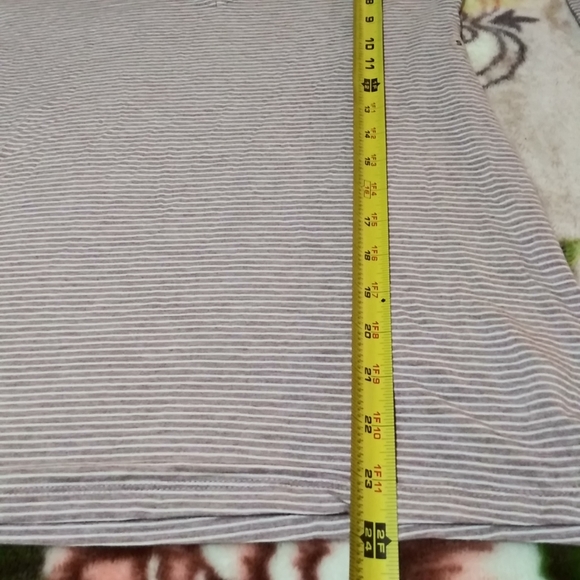 American Eagle Soft and Sexy Mauve and White Striped Bell Sleeve Shirt Small - Picture 6 of 11